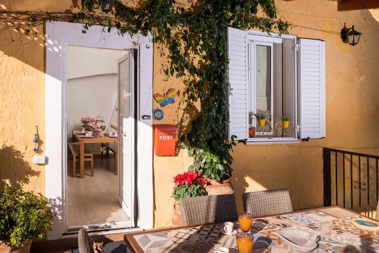 Casa Arokaria Apartment Petaliana Luaran gambar